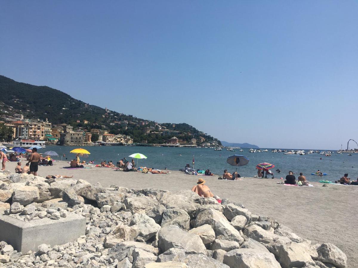 In Centro A Rapallo Luaran gambar